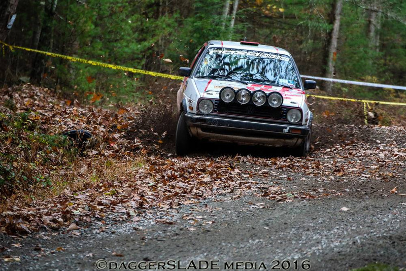Illustration for article titled Rally Photos of the Day: Oversize edition